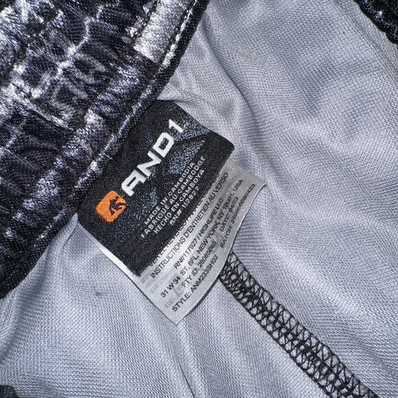 Vintage AND 1 Shorts Mens 2XL Basketball Logo Y2k Long Baggy Hip Hop Mesh 90’s - Picture 5 of 6